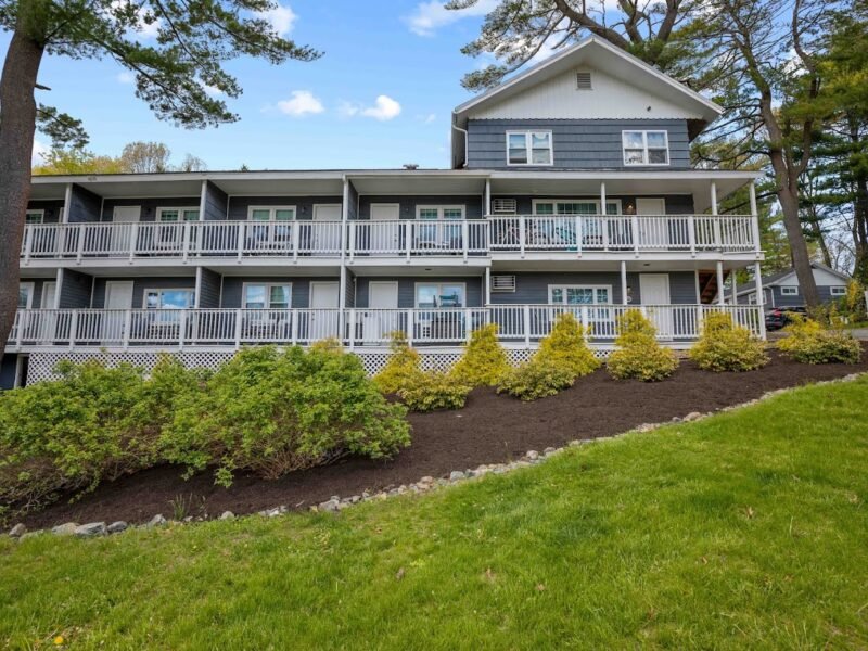 Kittery Inn and Suites