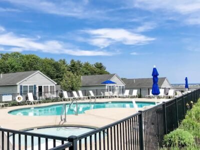 Seagull Resort and Condominiums