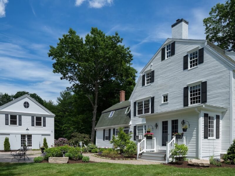 Waldo Emerson Inn