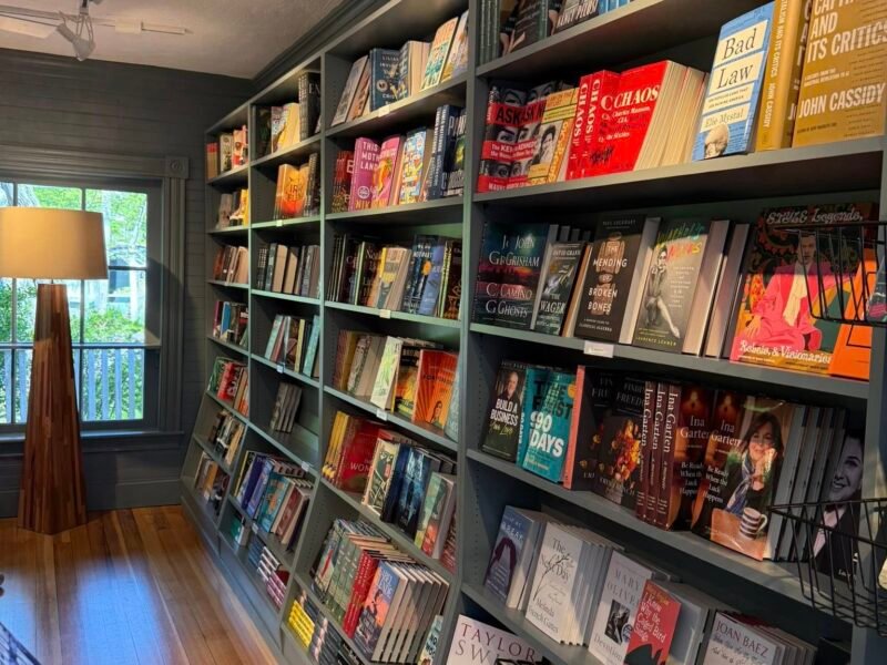 Perkins Cove Bookshop