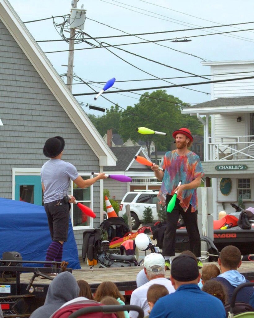 BonAire jugglers