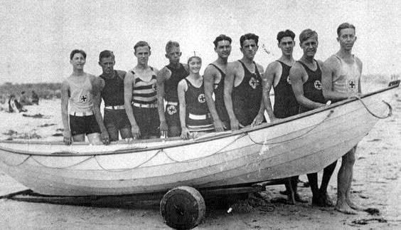 Bette Davis with lifeguards
